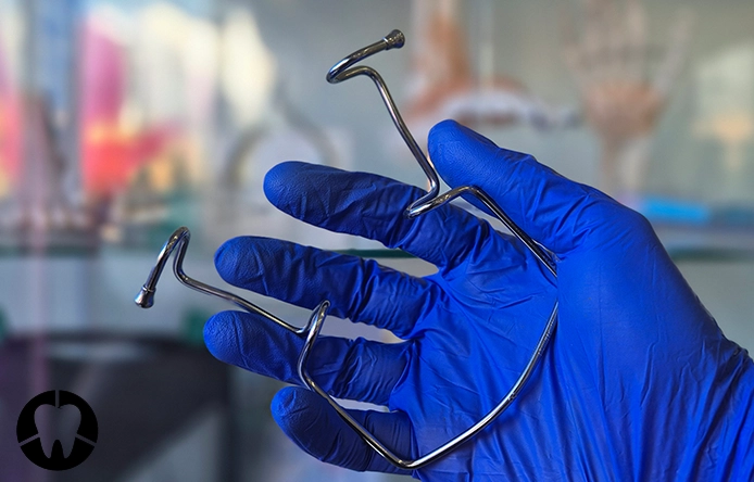 Hu-Friedy CR02 Retractor Orringer #2 Medio - Imagen 2